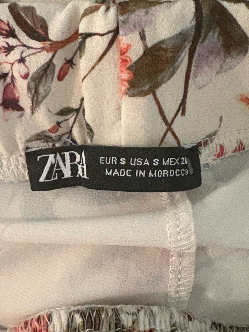 Zara Pants - Picture 5 of 8